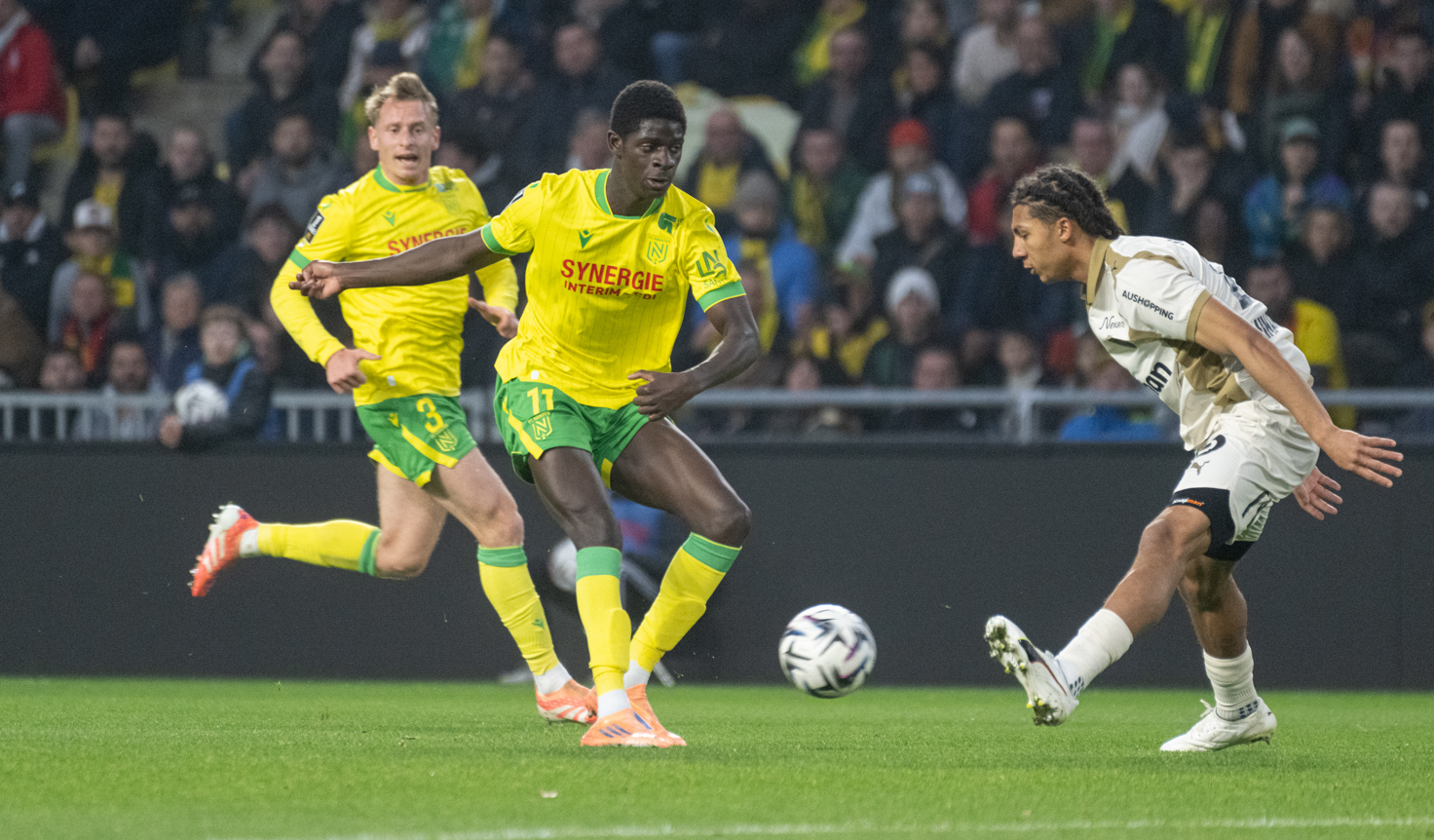 FC Nantes vs RC Lens (23:00 &#8211; 06/12) | Xem lại trận đấu