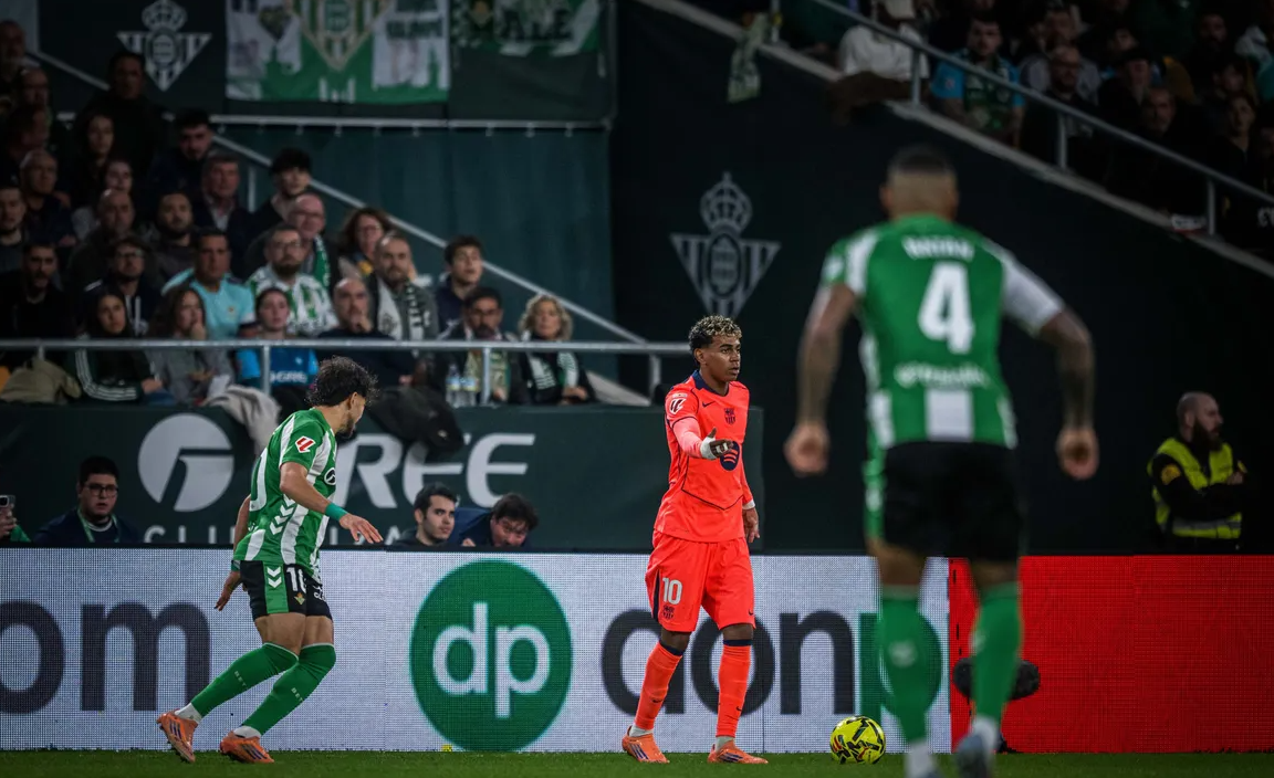 Real Betis vs Barcelona (00:30 &#8211; 07/12) | Xem lại trận đấu